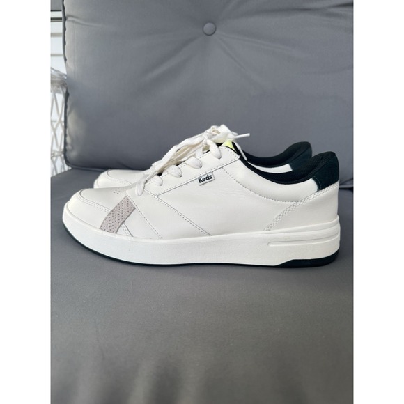 Keds The Court Lace Up Women's Sneakers White Size 11 Casual Sporty NEW - Picture 1 of 8